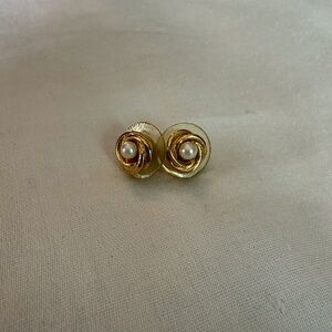 Elegant Gold Pearl Stud Earrings